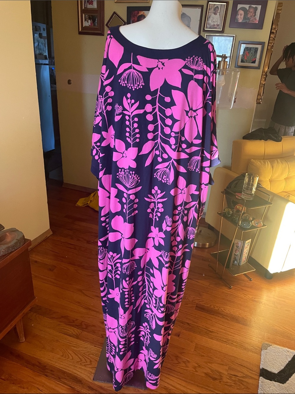 Stan Herman Vibrant Pink Floral V-Neck Caftan Maxi Dress - Picture 3 of 5